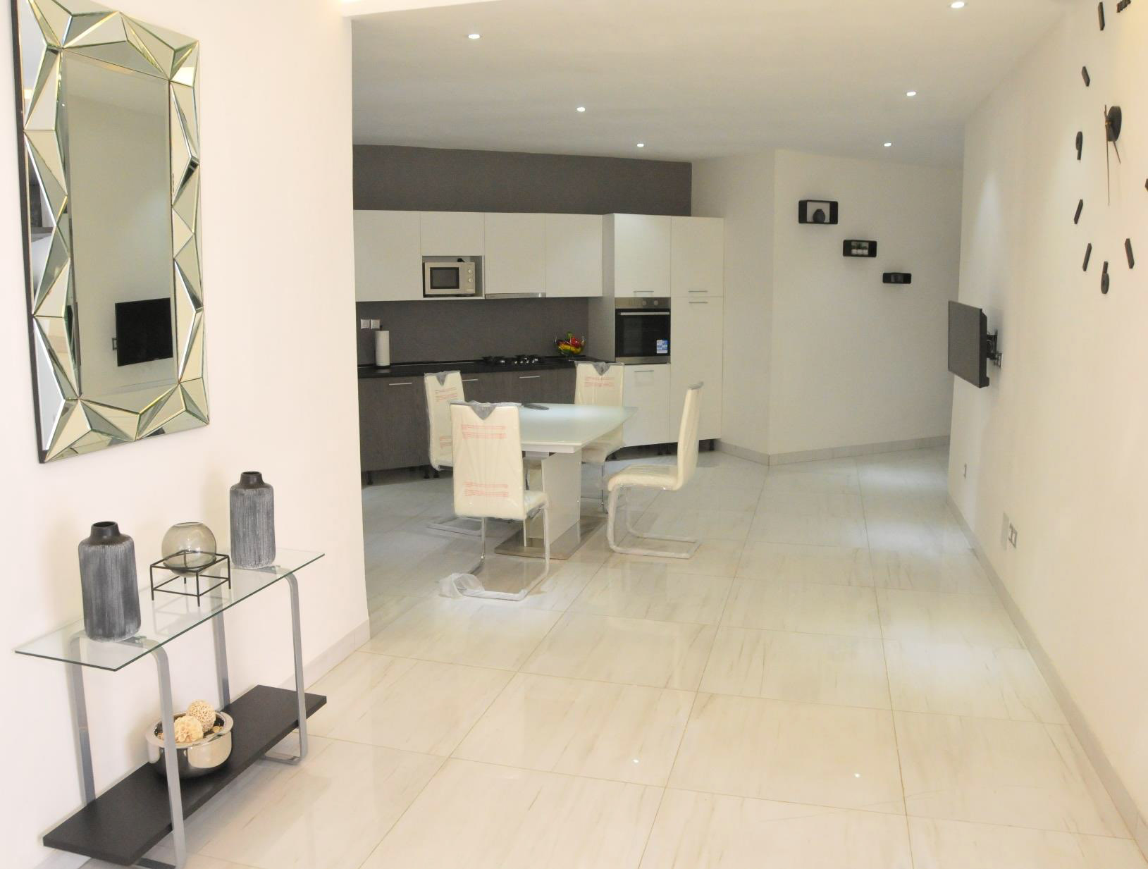 Appartement Vide au Virage
